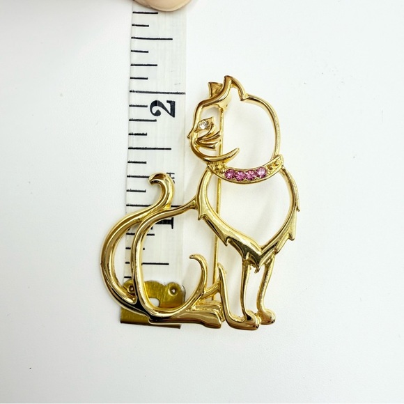 JJ Cat Gold Tone Outline Cutout Rhinestone Collar Brooch - Picture 8 of 8